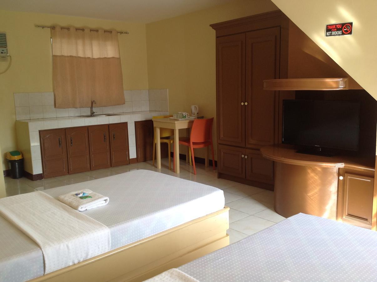 Danel Pensionne House Tacloban Exterior photo